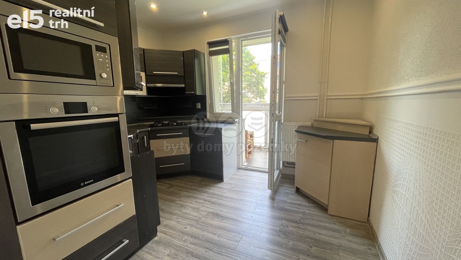 Prodej byty 3+1, 56 m² - Karviná - Mizerov