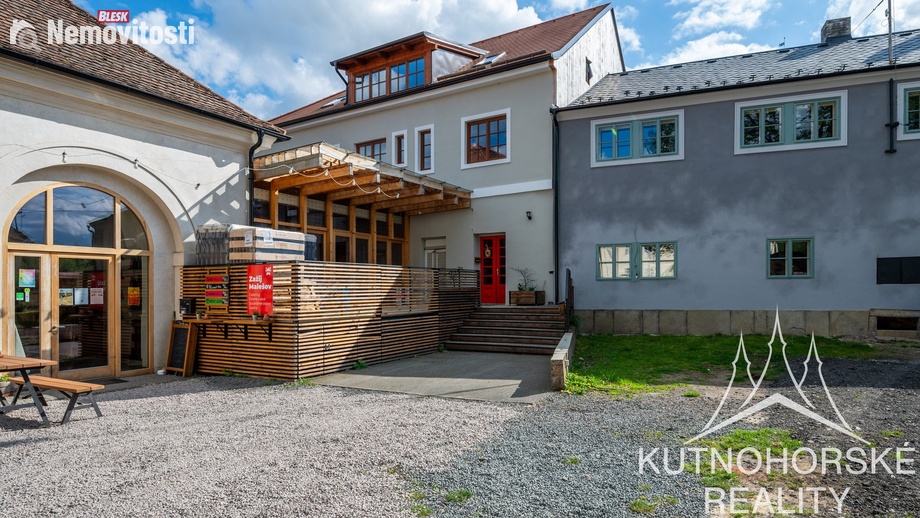 Prodej nemovitosti pro ubytování 461 m², Malešov