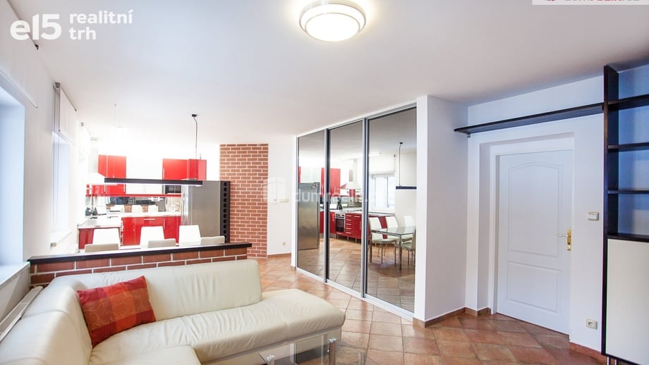 Prodej byty 2+kk, 77 m² - Hluboká nad Vltavou