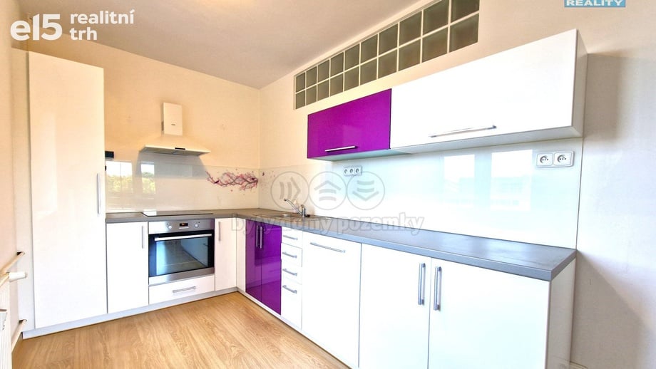 Prodej byty 3+1, 70 m² - Budišov nad Budišovkou