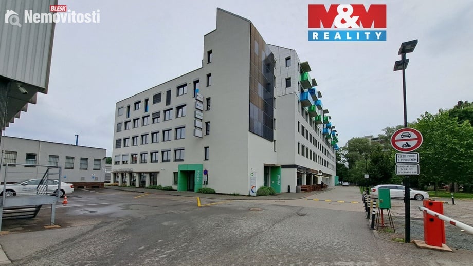 Pronájem kanceláře 486 m², Brno-jih