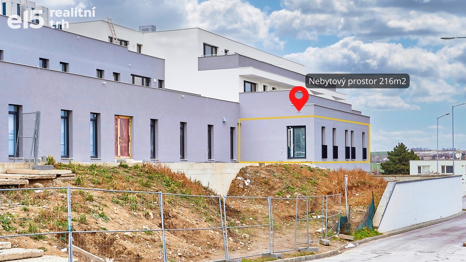 Pronájem obchodní prostory, 216 m² - Znojmo