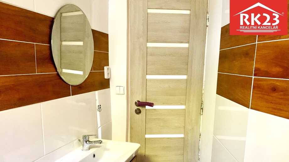 Prodej bytu 2+1 53 m², Karlovy Vary - Drahovice