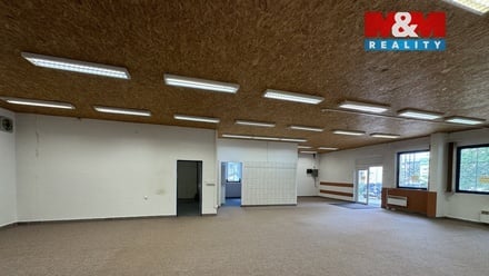 Pronájem obchodního prostoru 240 m², Hořovice