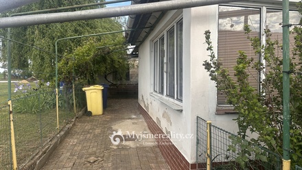 Prodej rodinného domu 100 m², Vrbovec - Hnízdo