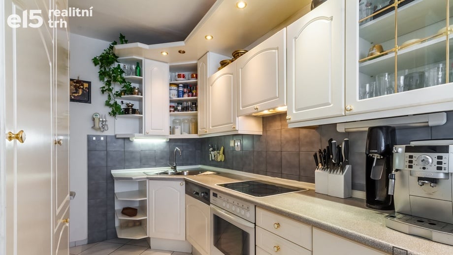 Prodej byty 4+1, 93 m² - Praha - Vinoř