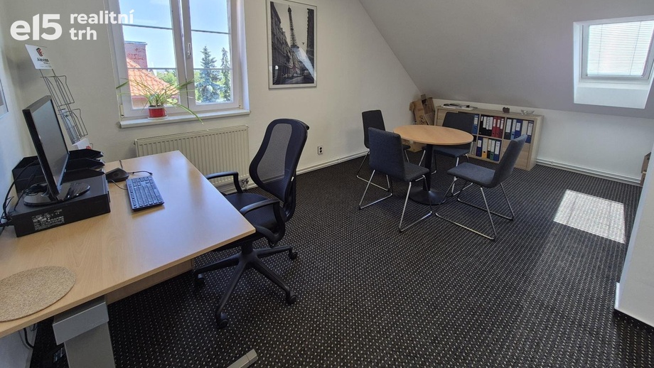 Pronájem kanceláře 60 m², Praha 6, Břevnov