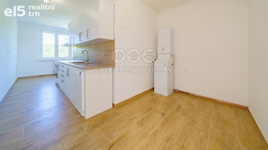 Prodej byty 2+1, 65 m² - Skalná