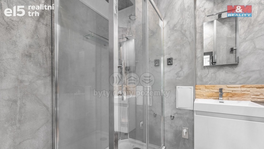 Pronájem bytu 1+kk 34 m², Petrovice