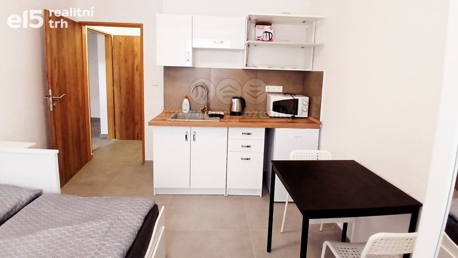 Pronájem byty 1+kk, 20 m² - Humpolec