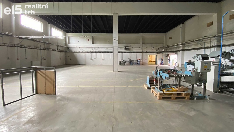 Pronájem sklady, 3 372 m² - Sokolov