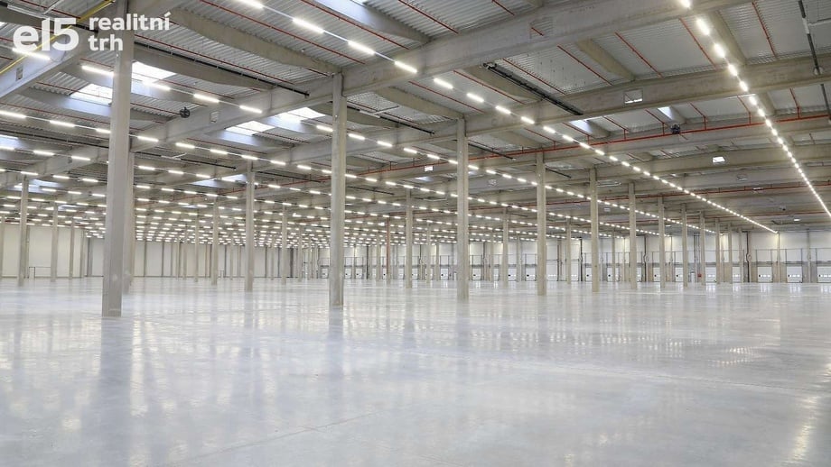 Pronájem sklady, 29 000 m² - Hladké Životice
