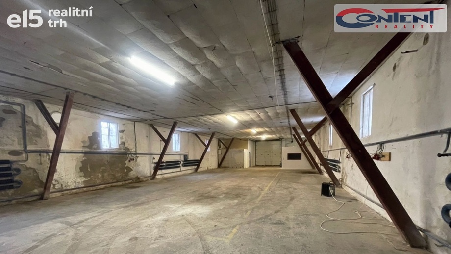 Pronájem sklady, 700 m² - Jiřice