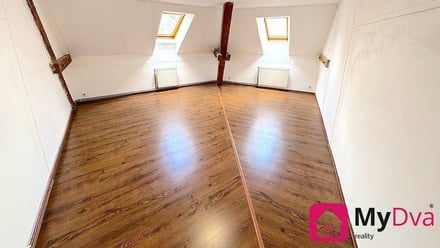 Pronájem bytu 3+1 92 m², Znojmo