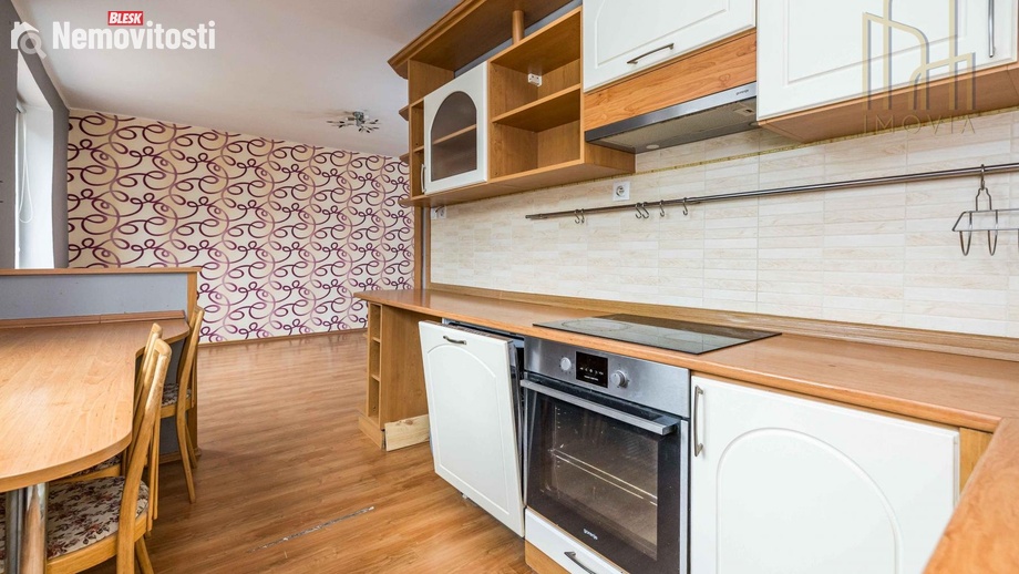 Pronájem bytu 2+1 54 m², Most