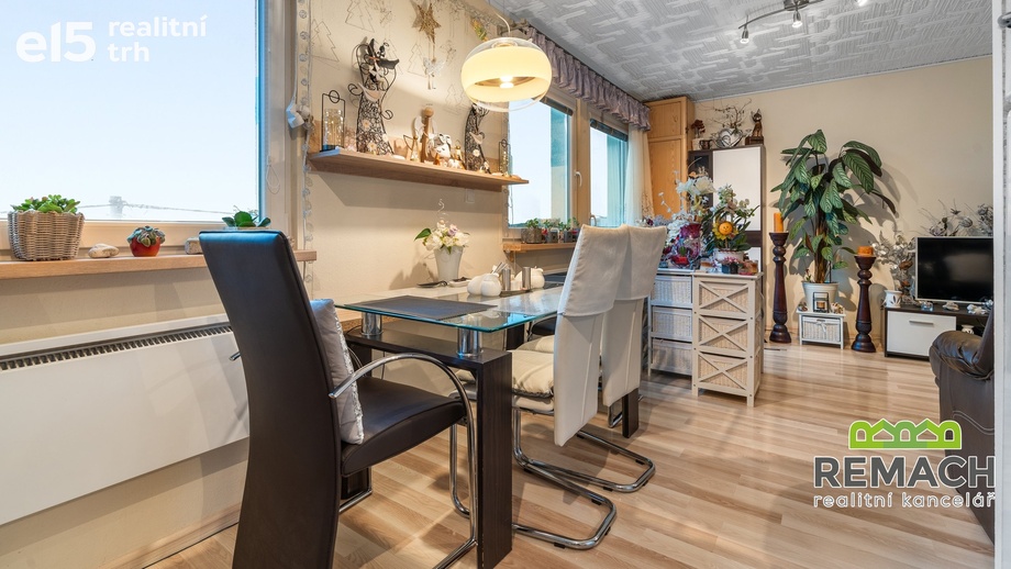 Prodej byty 3+1, 66 m² - Hýsly