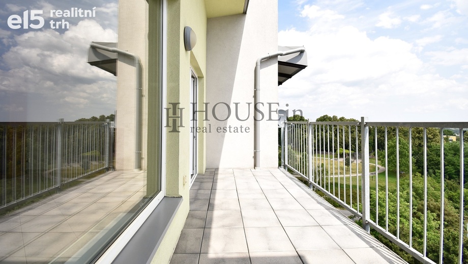 Pronájem byty 2+kk, 60 m² - Praha - Prosek