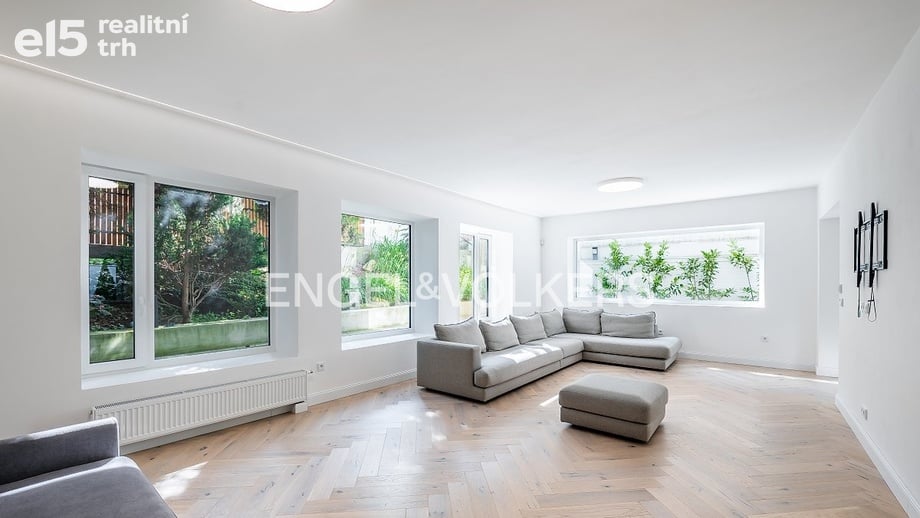 Pronájem rodinné domy, 228 m² - Praha - Liboc