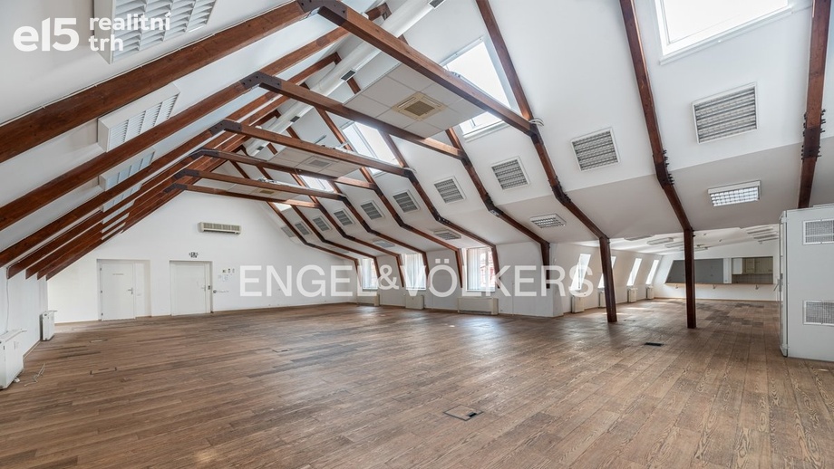 Pronájem kanceláře, 424 m² - Praha - Nové Město