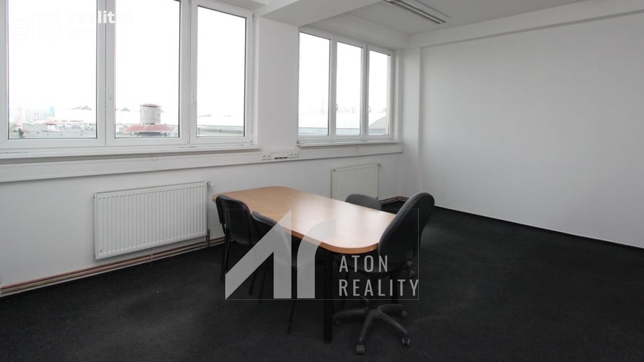 Pronájem kanceláře, 26 m² - Znojmo