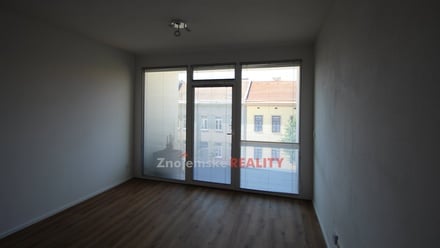 Pronájem bytu 1+kk 29 m², Znojmo