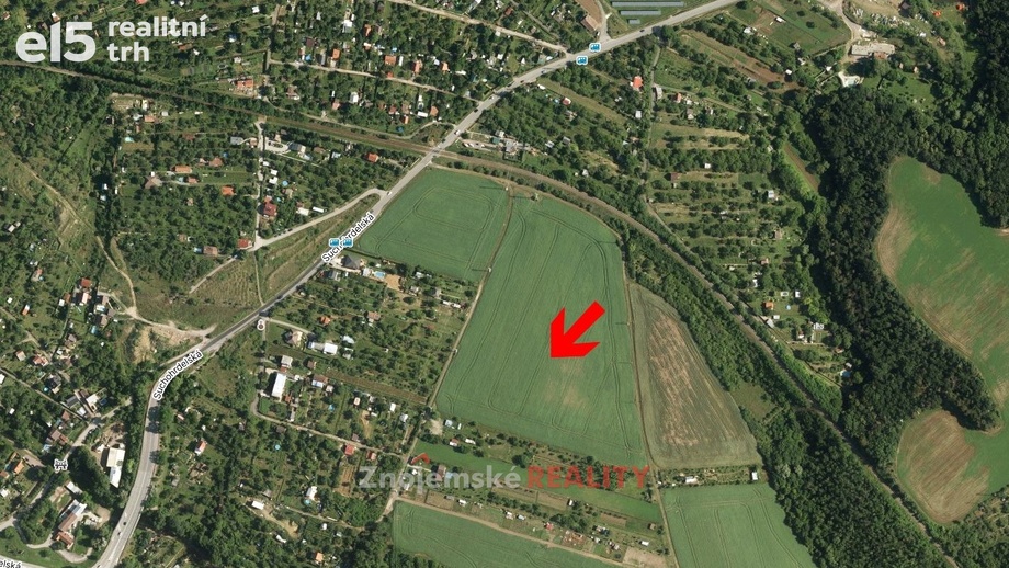 Prodej komerčního pozemku 19 700 m², Dobšice