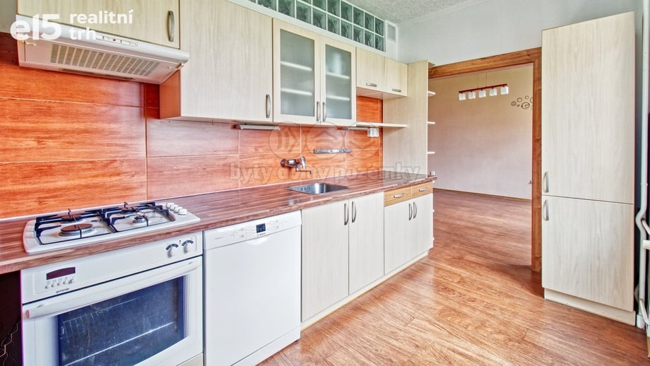 Prodej byty 4+1, 81 m² - Jirkov