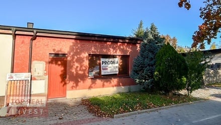 Prodej obchodního prostoru 96 m², Kroměříž