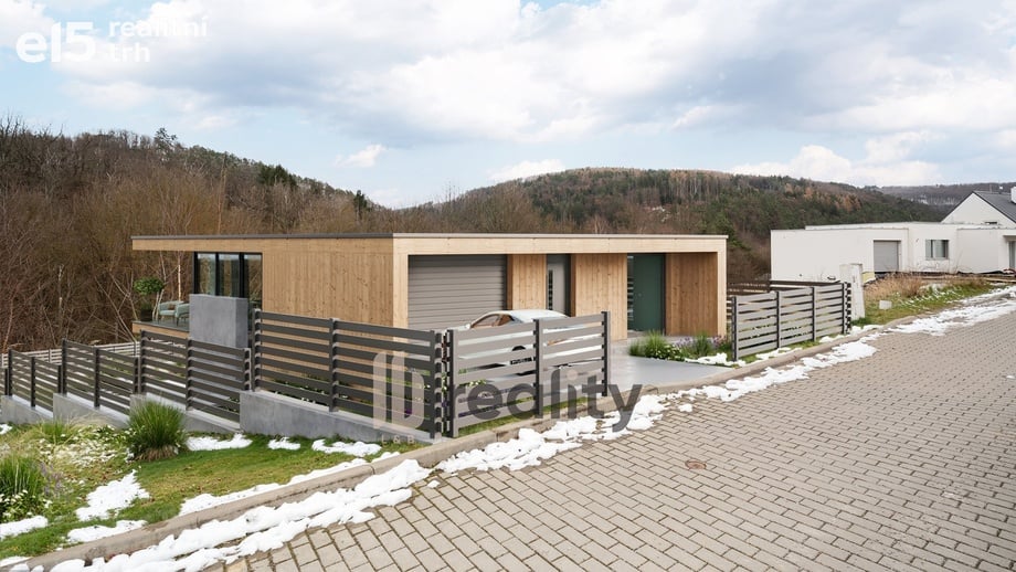 Prodej pozemky pro bydlení, 725 m² - Lomnice