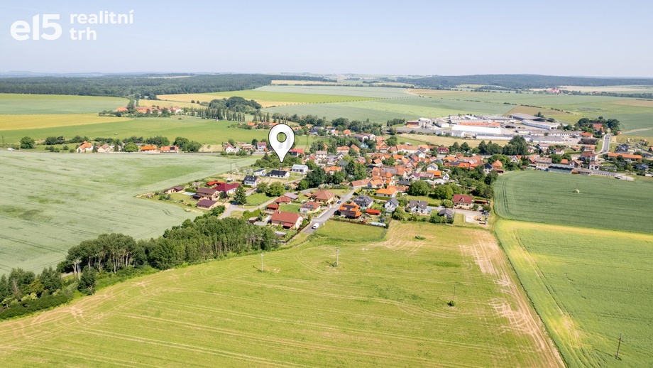 Prodej pozemky pro bydlení, 1 726 m² - Výrov - Hadačka