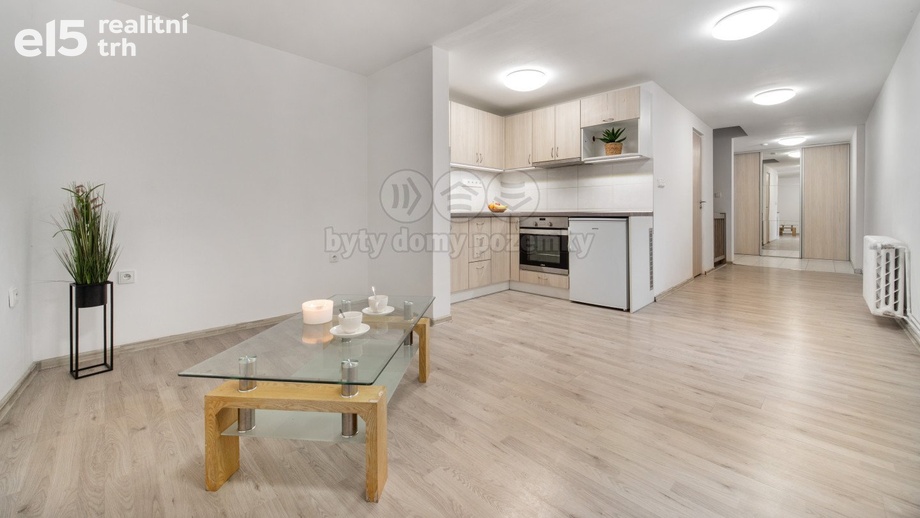 Pronájem byty 2+kk, 70 m² - Ústí nad Orlicí