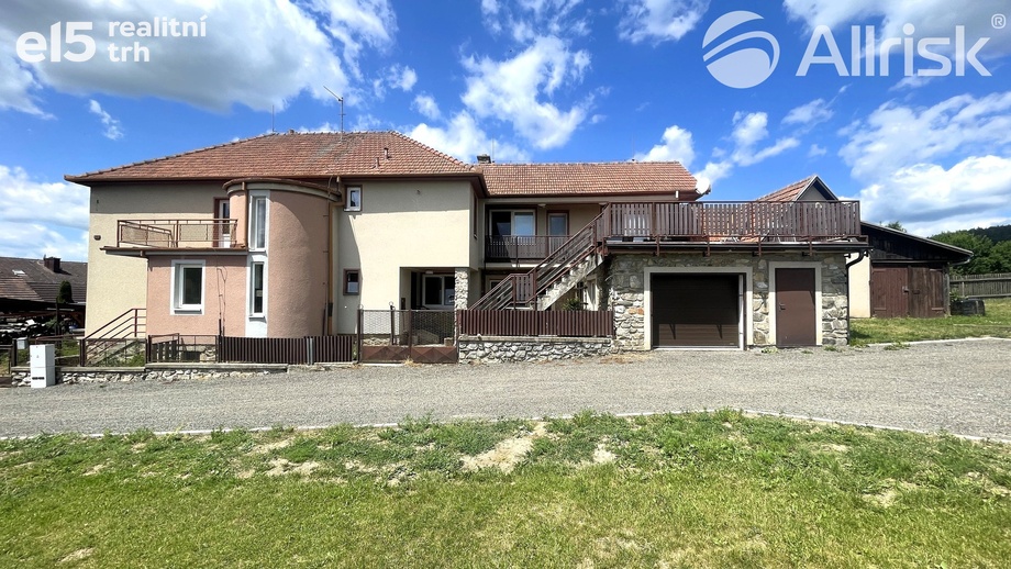 Prodej rodinné domy, 370 m² - Horní Loučky