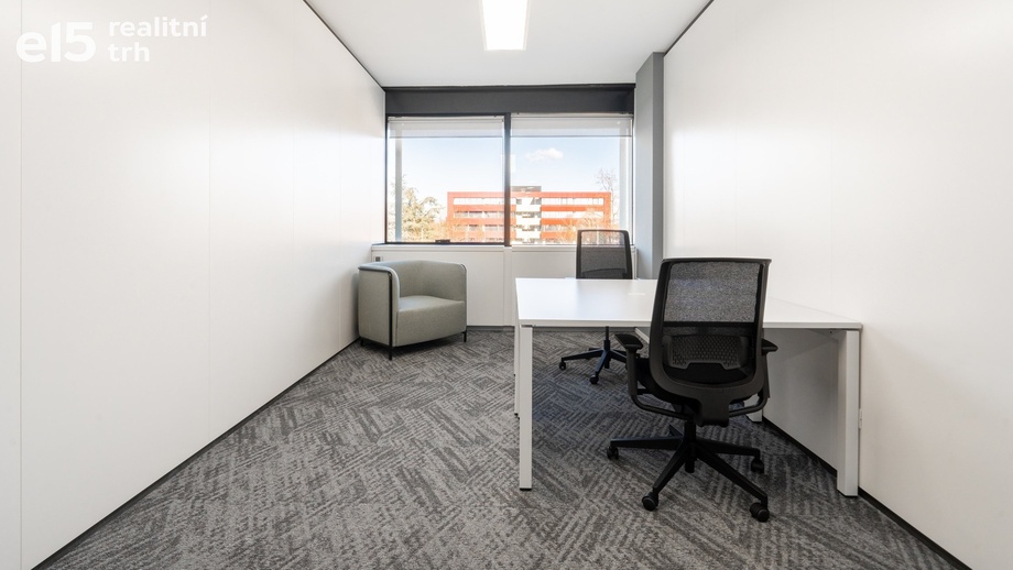 Pronájem kanceláře, 50 m² - Praha - Karlín