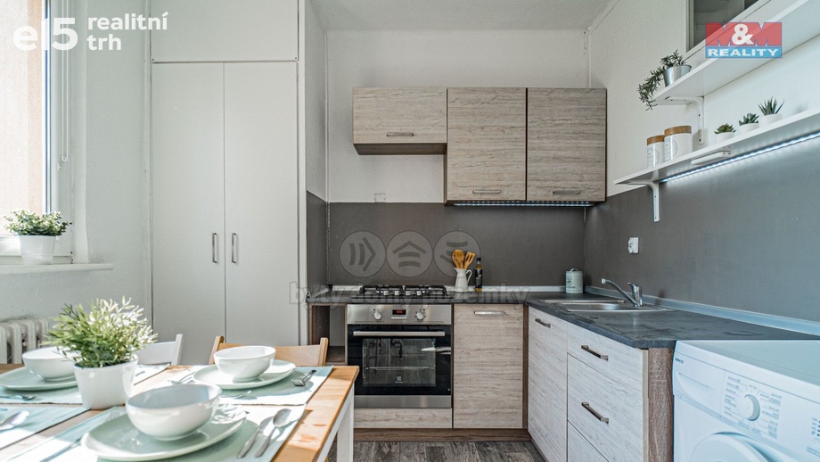 Prodej byty 2+1, 52 m² - Český Těšín