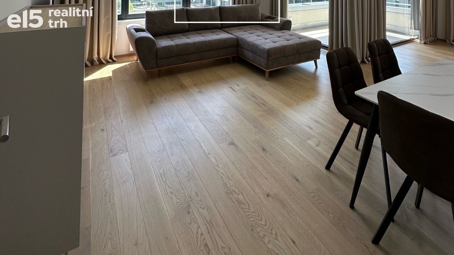 Pronájem byty 2+kk, 65 m² - Praha - Karlín