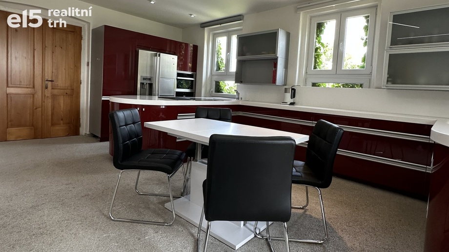 Pronájem byty 2+kk, 55 m² - Vojkovice - Bukol