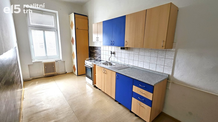 Pronájem byty 2+1, 73 m² - Lovosice