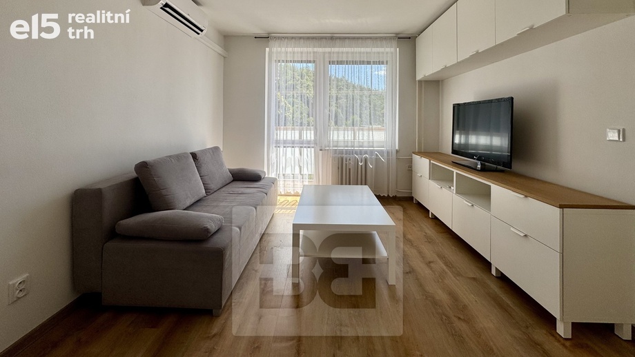 Pronájem byty 1+1, 32 m² - Kuřim