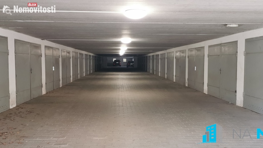 Pronájem garáže 18 m², Znojmo