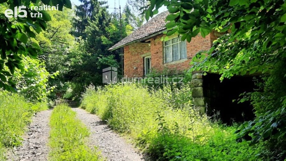 Prodej rodinné domy, 170 m² - Rovensko pod Troskami