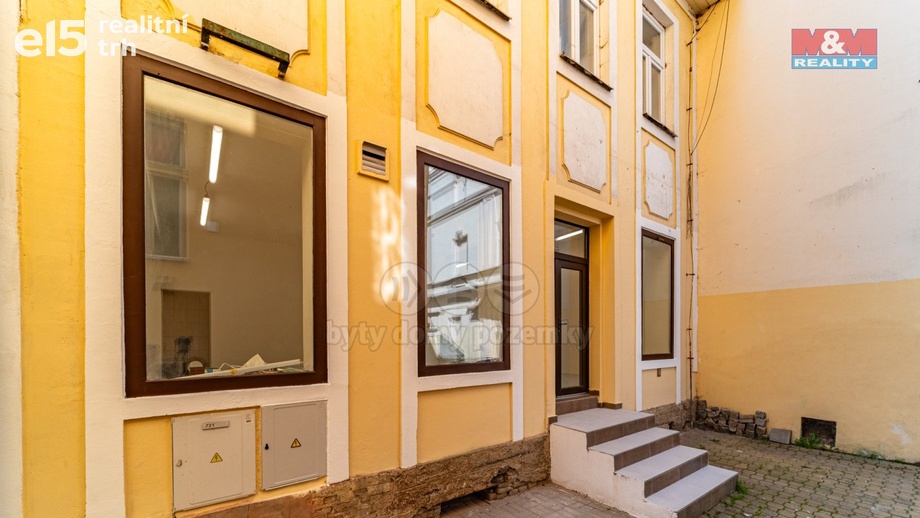 Pronájem obchodní prostory, 76 m² - Mariánské Lázně