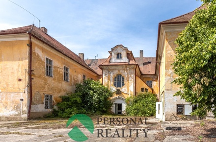 Prodej památky 1 000 m², Libořice