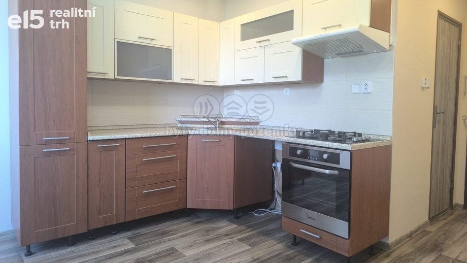 Pronájem byty 1+1, 33 m² - Jirkov