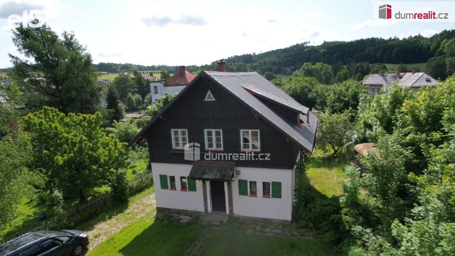 Prodej vila, 200 m² - Lipová