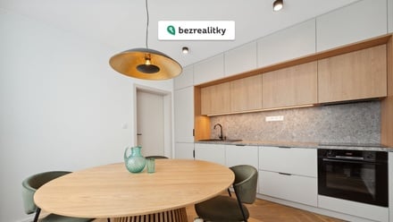 Prodej bytu 3+1 73 m², Praha 4