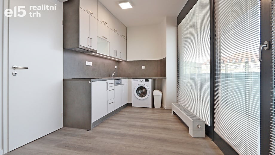 Pronájem byty 1+kk, 44 m² - Brno - Štýřice