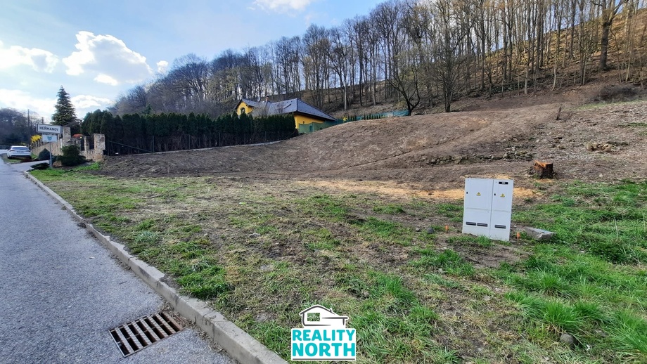 Prodej pozemky pro bydlení, 1 493 m² - Benešov nad Ploučnicí