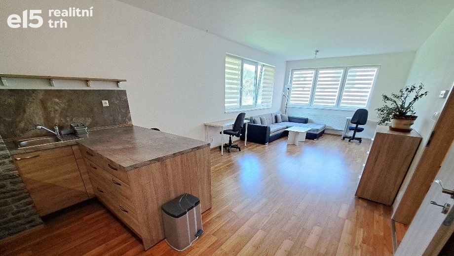 Pronájem byty 2+kk, 64 m² - Olomouc - Řepčín