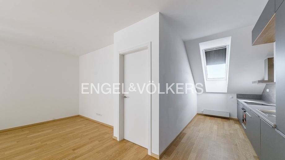 Pronájem bytu 2+kk 63 m², Praha - Michle