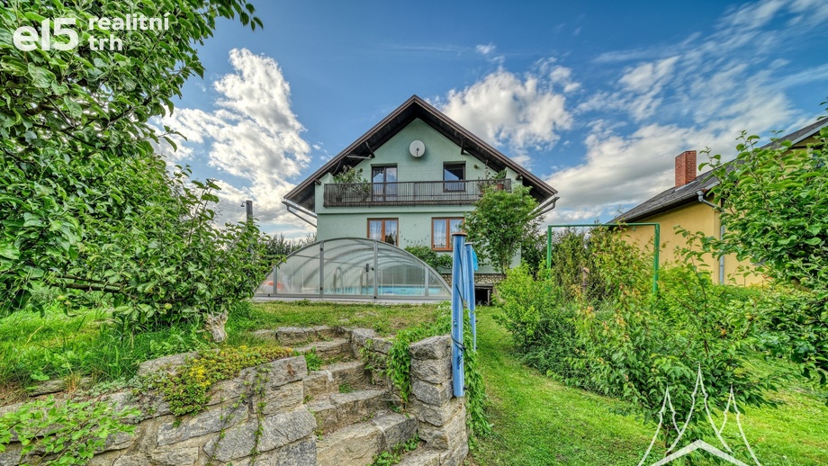 Prodej rodinné domy, 144 m² - Červené Janovice - Zhoř
